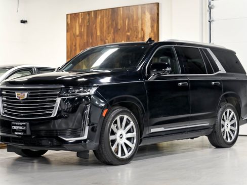 Used 2024 Cadillac Escalade Premium Luxury Platinum AWD/4WD image 2