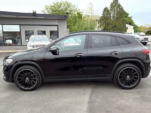 Used 2021 Mercedes-Benz GLA 250 4MATIC image 4