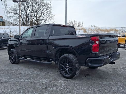 Used 2026 Chevrolet Silverado 1500 Custom Trail Boss w/ LPO, Dark Essentials Package image 4