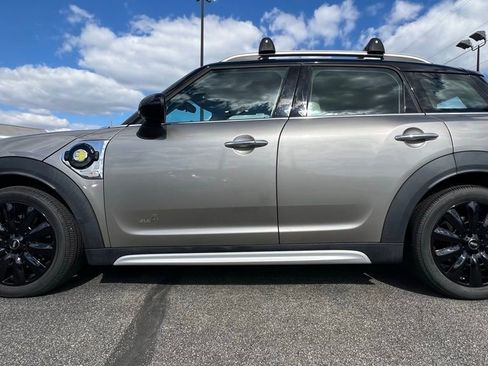 Used 2018 MINI Cooper Countryman SE image 3