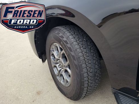 Used 2025 Ford Expedition Max Active AWD/4WD image 9
