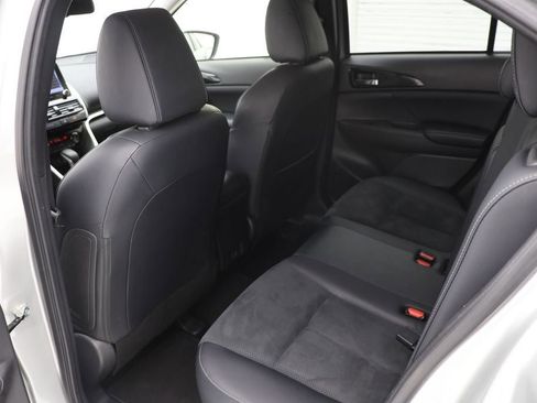 Used 2025 Mitsubishi Eclipse Cross SE image 11