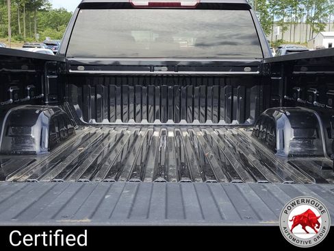 Used 2023 Chevrolet Silverado 1500 LT AWD/4WD image 13