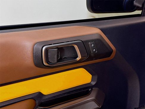 Used 2022 Ford Bronco Outer Banks image 18