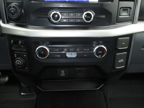 Used 2023 Ford F150 XLT w/ Equipment Group 301A Mid image 33