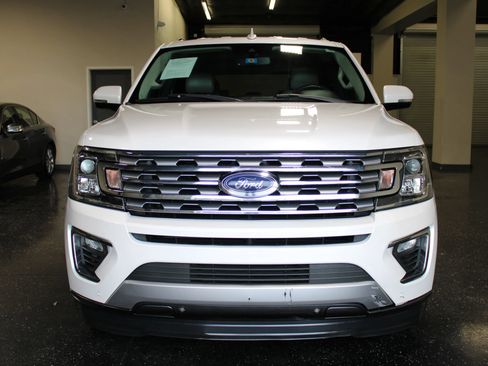 Used 2018 Ford Expedition Limited w/ Driver Assistance Package RWD image 9