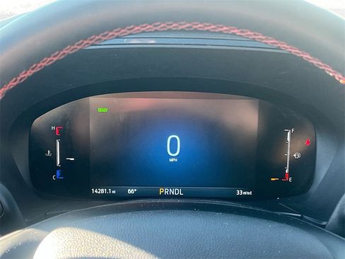 Used 2025 Ford Escape ST-Line Elite image 12