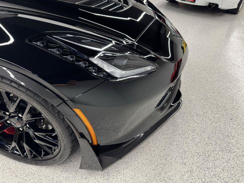 Used 2016 Chevrolet Corvette Z06 w/ 2LZ Preferred Equipment Group RWD image 36