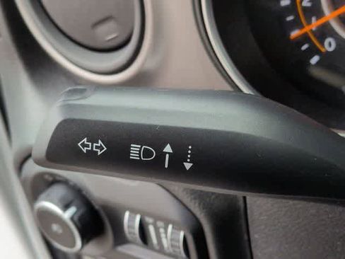 Used 2022 Jeep Wrangler Unlimited Sport image 25