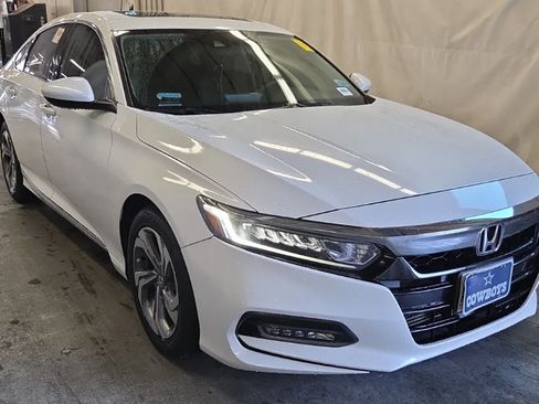 Used 2019 Honda Accord EX image 3