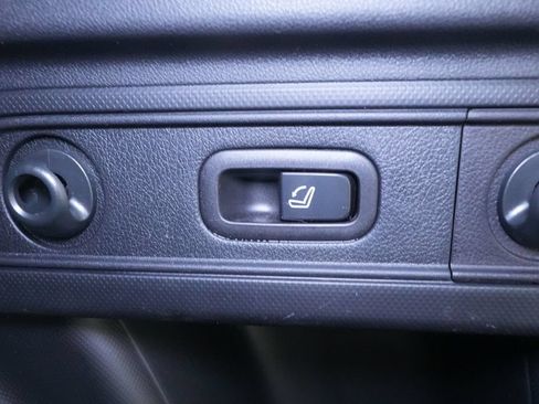 Used 2023 Subaru Forester Limited w/ Popular Package #3 AWD/4WD image 29