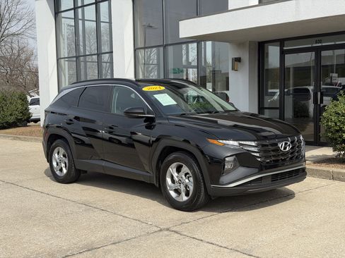 Used 2024 Hyundai Tucson SEL image 2