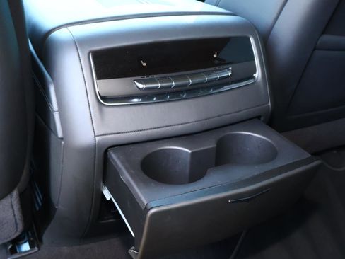 Used 2025 Cadillac Escalade Sport w/ Touring Package image 19