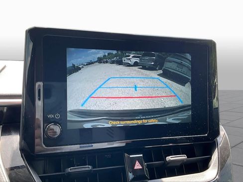 Used 2025 Toyota Corolla LE FWD image 25