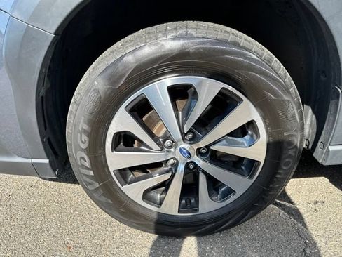 Certified 2023 Subaru Outback Premium AWD/4WD image 33