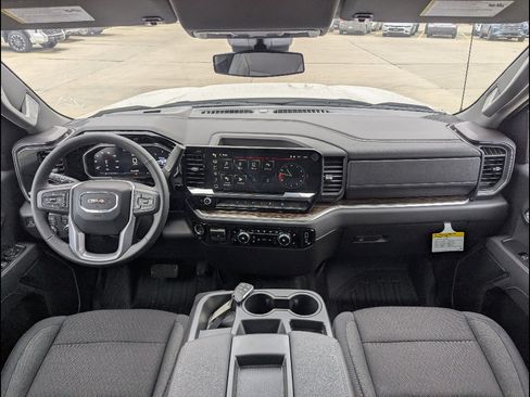 New 2026 GMC Sierra 1500 SLE w/ X31 Off-Road Package AWD/4WD image 18