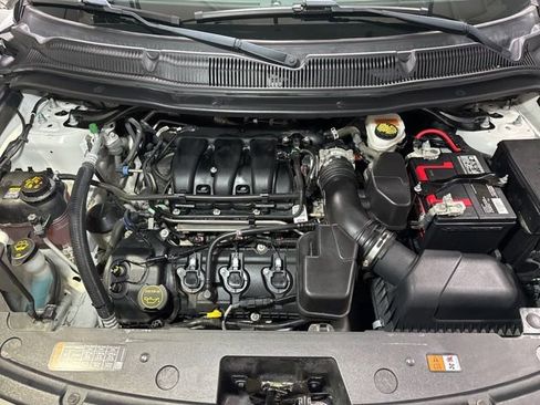 Used 2019 Ford Explorer 4WD w/ Class III Trailer Tow Package image 8