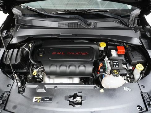 Used 2022 Jeep Compass Trailhawk w/ Sun and Sound Group image 9