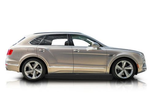 Used 2017 Bentley Bentayga image 2