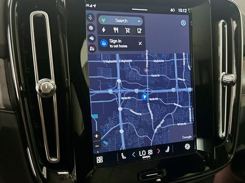 Used 2023 Volvo C40 P8 Recharge Plus image 21