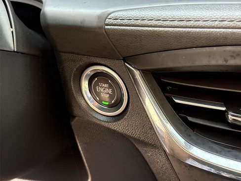 Used 2025 Buick Encore GX Preferred FWD image 15