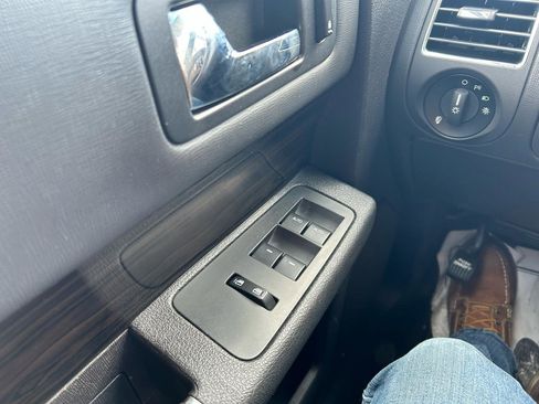 Used 2016 Ford Flex SEL image 27