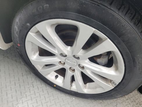 Used 2015 Chrysler 200 Limited image 31