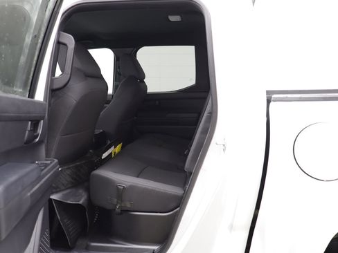 Used 2025 Toyota Tacoma SR image 14