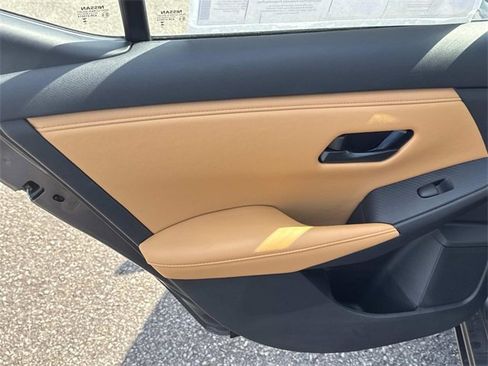 New 2025 Nissan Sentra SV w/ SV Premium Package image 15