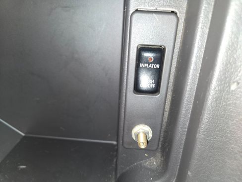 Used 2007 Chevrolet TrailBlazer SS AWD/4WD image 41