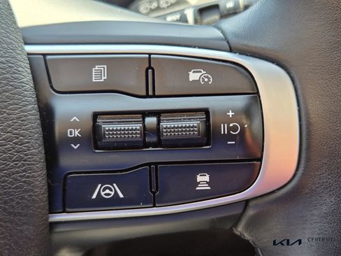 Certified 2024 Kia Sportage SX FWD image 28