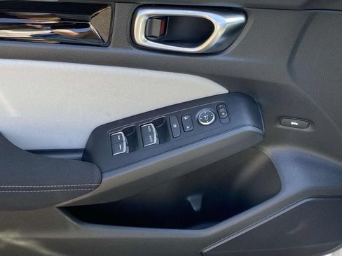 New 2025 Honda Civic Sport image 13