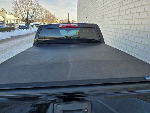 Used 2021 Chevrolet Colorado W/T w/ Custom Special Edition image 15