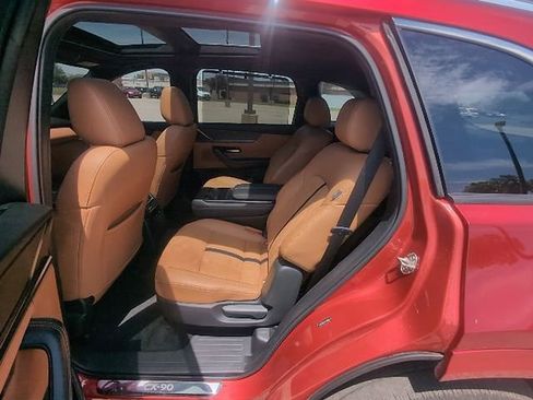 Used 2024 MAZDA CX-90 3.3 Turbo S w/ Premium Plus AWD/4WD image 12