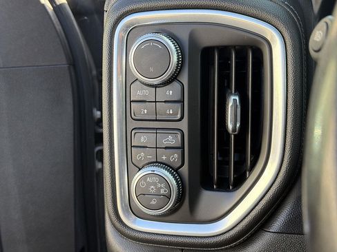 Used 2019 GMC Sierra 1500 Denali w/ Denali Ultimate Package AWD/4WD image 17