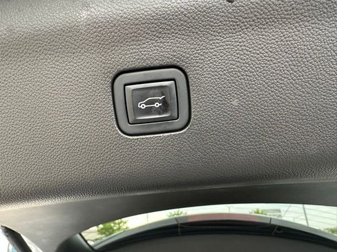 Used 2023 Buick Enclave Essence w/ LPO, Floor Liner Package FWD image 23
