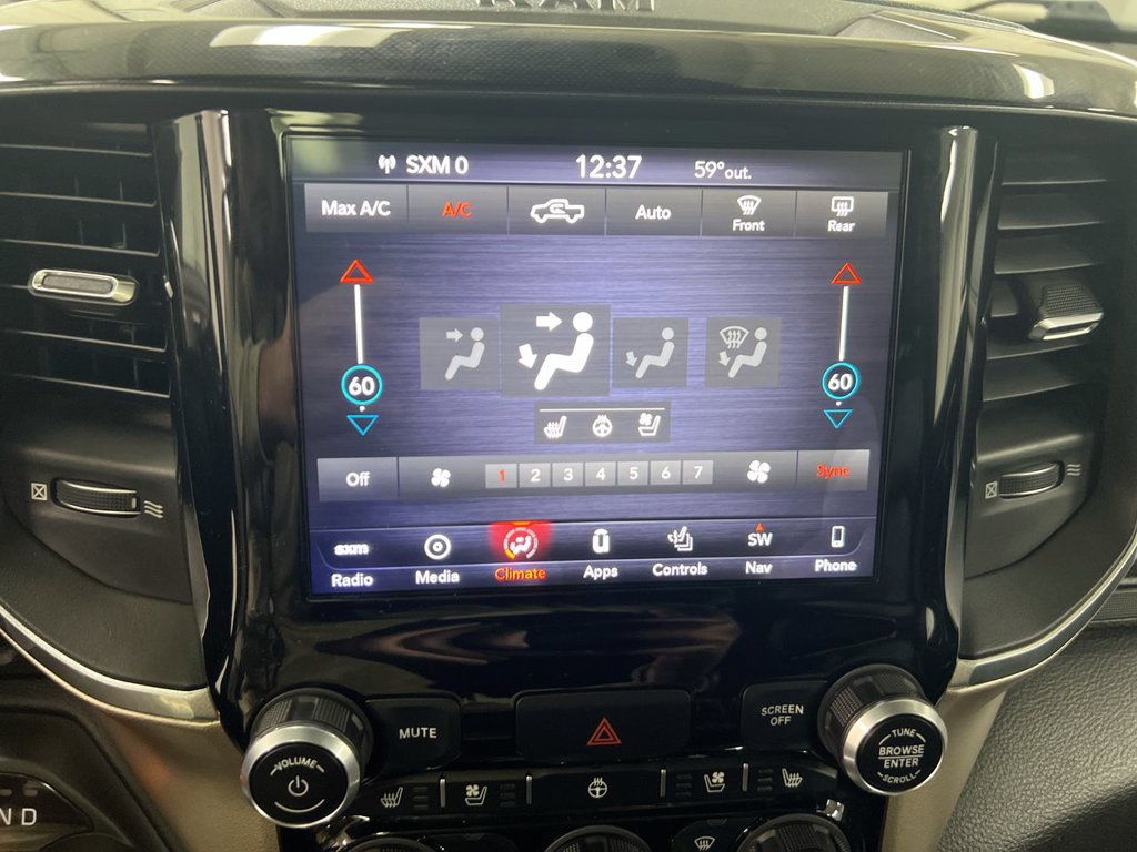 Used 2019 RAM 1500 Laramie w/ Sport Appearance Package AWD/4WD image 17