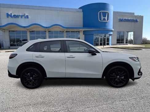 Used 2026 Honda HR-V Sport image 5
