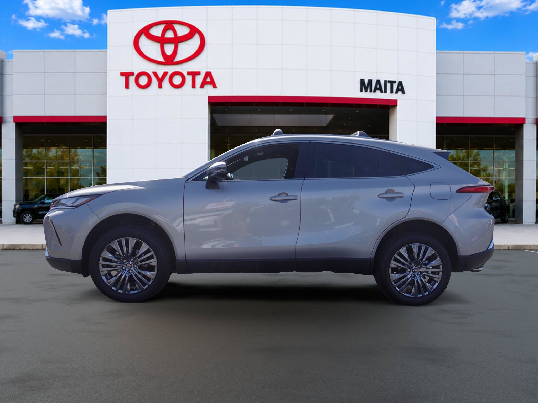 Used 2024 Toyota Venza XLE AWD/4WD image 6