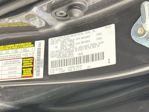 Used 2023 Toyota Tundra TRD Pro AWD/4WD image 34
