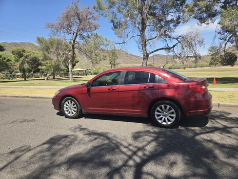 Used 2012 Chrysler 200 Touring image 6