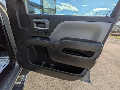 Used 2017 Chevrolet Silverado 2500 W/T AWD/4WD image 18