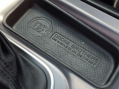 Used 2019 Dodge Charger Scat Pack w/ Plus Group RWD image 23