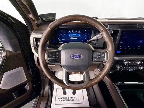 Used 2025 Ford F250 King Ranch AWD/4WD image 11