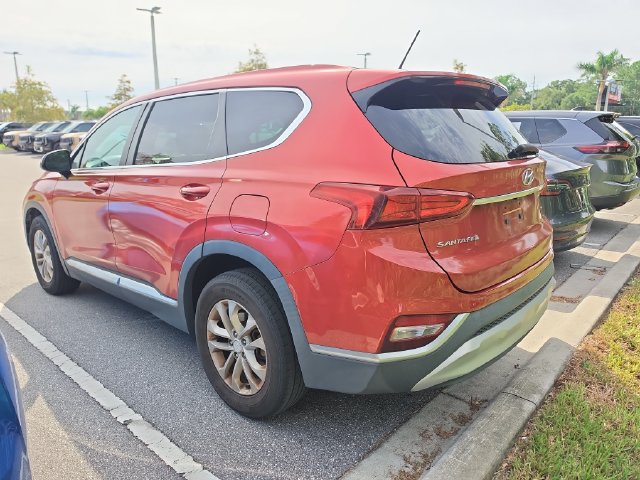 Used 2019 Hyundai Santa Fe SE AWD/4WD image 4