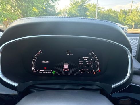 Used 2023 Acura MDX SH-AWD w/ Advance Package image 23
