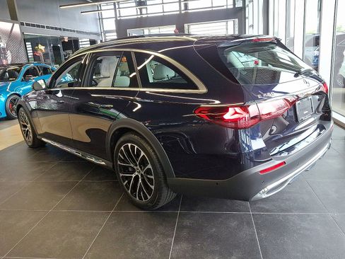 New 2026 Mercedes-Benz E 450 4MATIC All-Terrain Wagon image 3