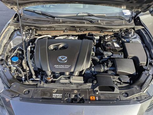 Used 2016 MAZDA MAZDA3 i Sport w/ Preferred Equipment Package image 24