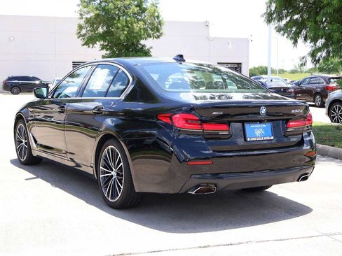 Used 2023 BMW 530e xDrive AWD/4WD image 4