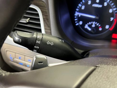 Used 2018 Genesis G80 3.8 image 36